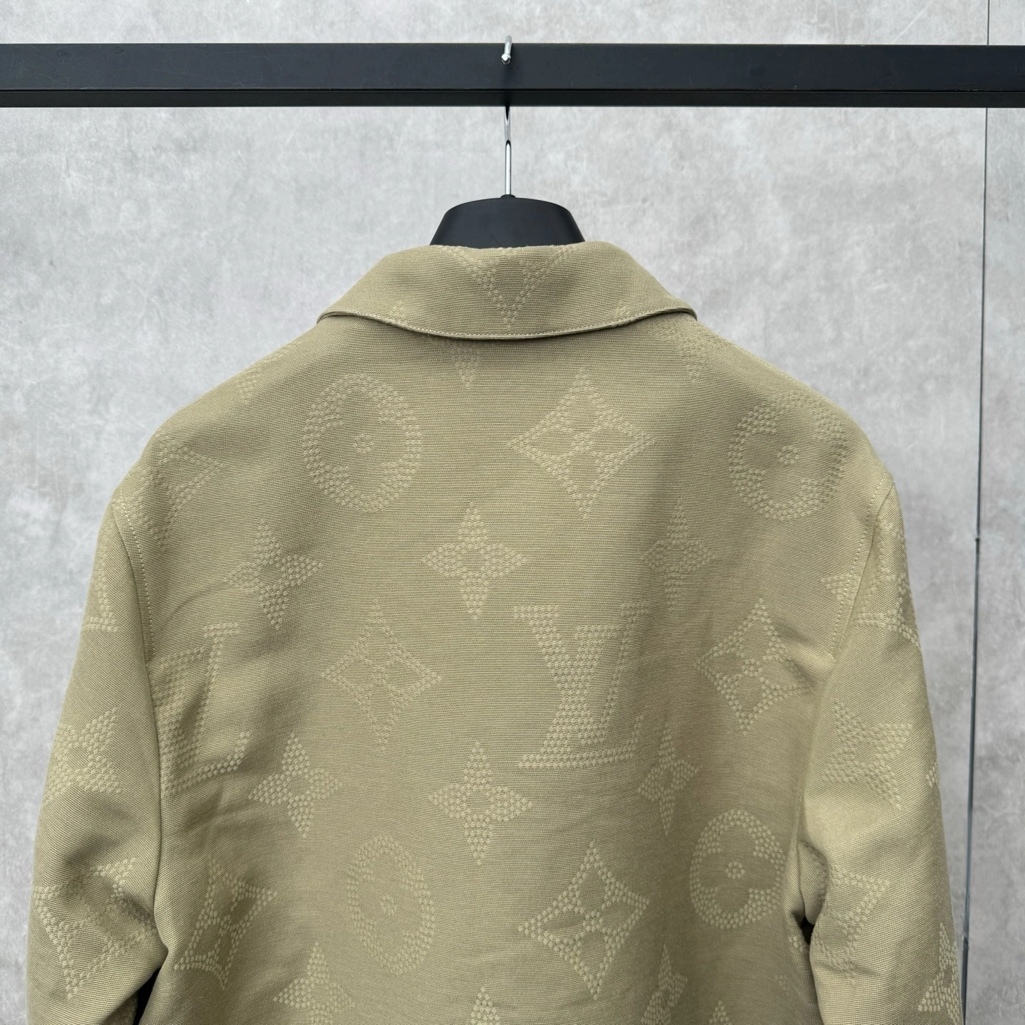 wg.luxury-- 8V Safari Monogram embroidery item: E-F431I2818